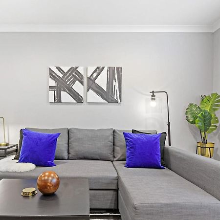 Sophisticated Studio Apartment With Modern Kitchen - Oakdale Od2 Rep 芝加哥 外观 照片