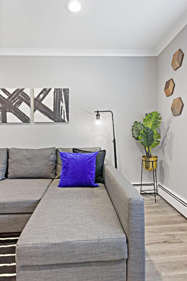Sophisticated Studio Apartment With Modern Kitchen - Oakdale Od2 Rep 芝加哥 外观 照片