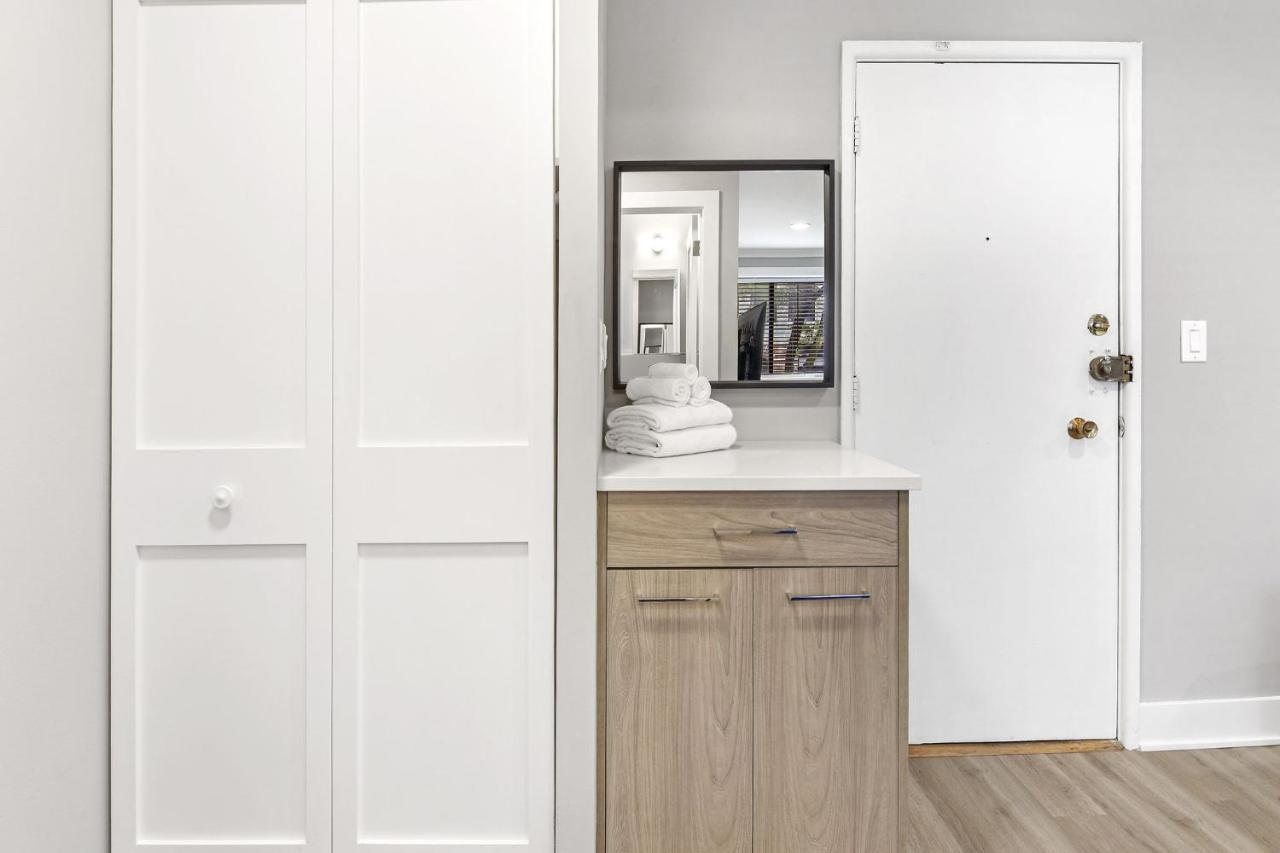 Sophisticated Studio Apartment With Modern Kitchen - Oakdale Od2 Rep 芝加哥 外观 照片